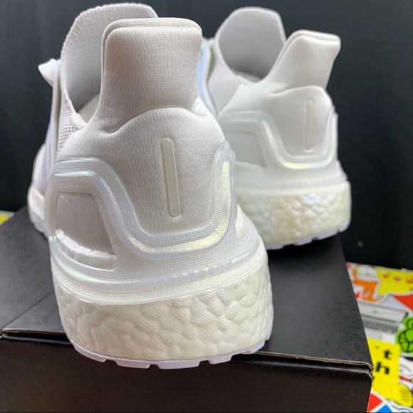 Adidas Ultraboost 20 Iridescent Glitter Women's Various Sizes - Picture 9 of 13